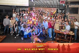 FOTO'S WILD WILD WEST PUBKWIS